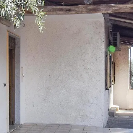 2 Bedroom Cozy In * Portigliola