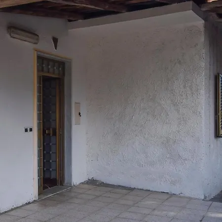 2 Bedroom Cozy In